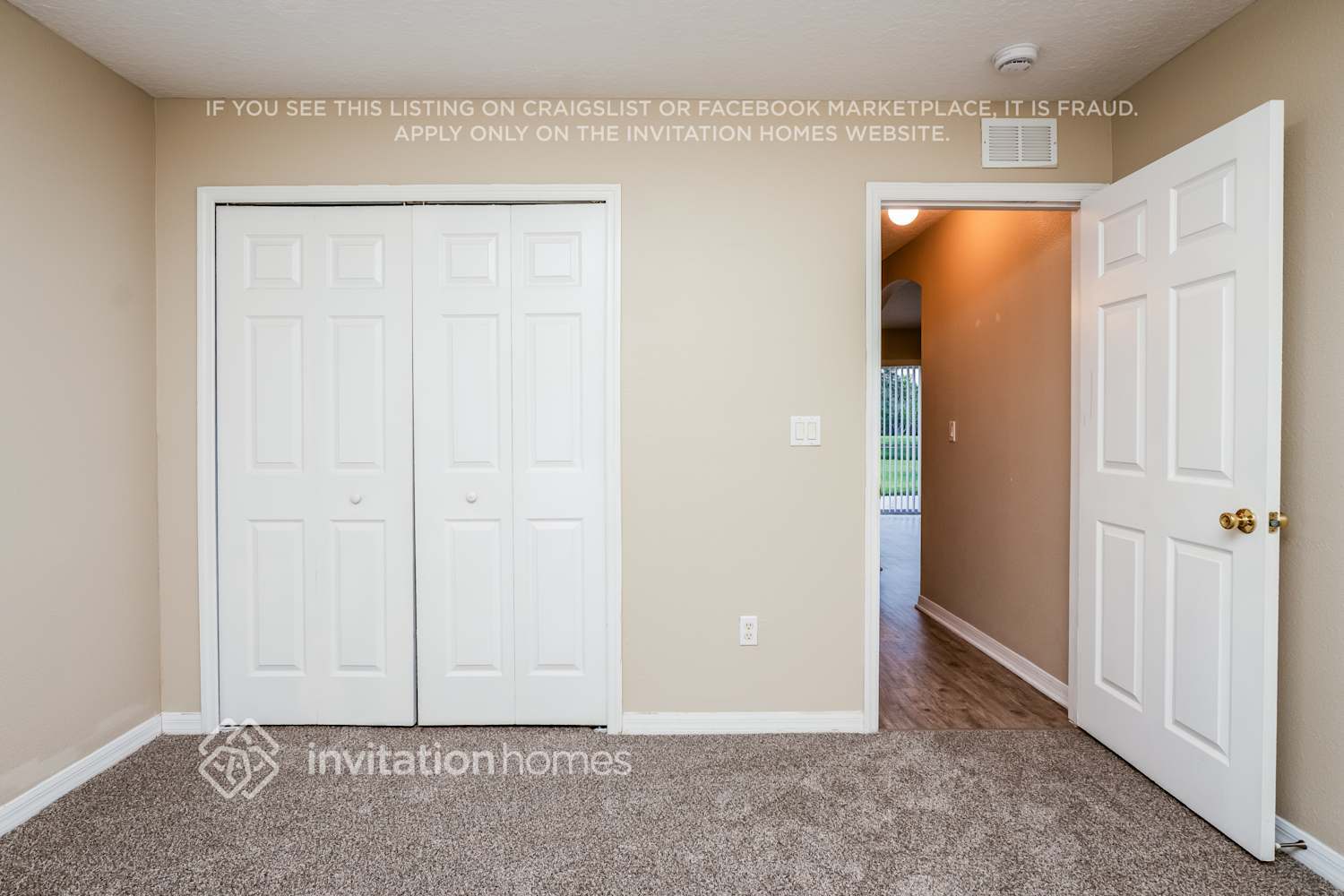 Building Photo - 2440 Oak Mill Dr