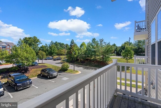 Building Photo - 1616 Hardwick Ct