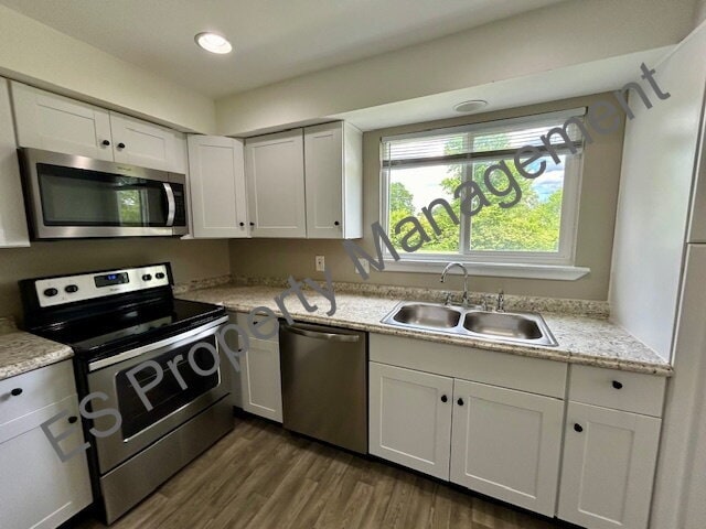 Building Photo - Welcome home to this stunning 4-bedroom, 3-bath home in Wayne Township!