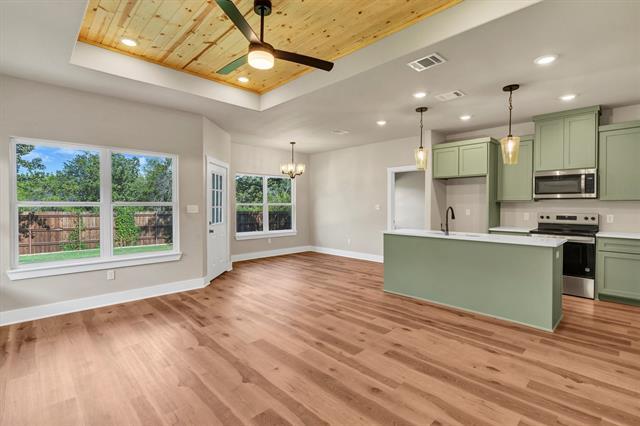 Building Photo - 809 Branding Iron Trail