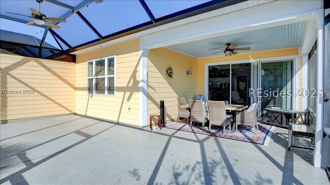 Building Photo - 231 Flip Flop Ct