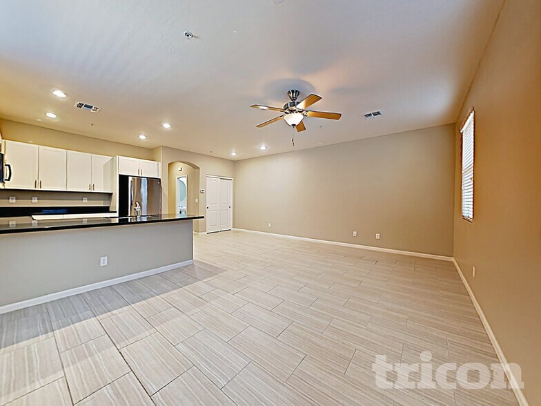 Building Photo - 12597 W Steed Ridge