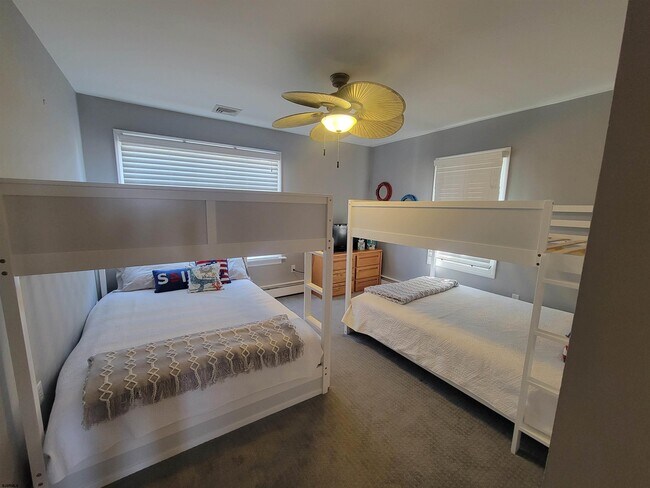 Building Photo - 8601 Fulton Ave