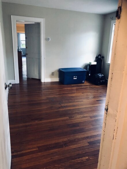 Living room - 53 Germain Ave