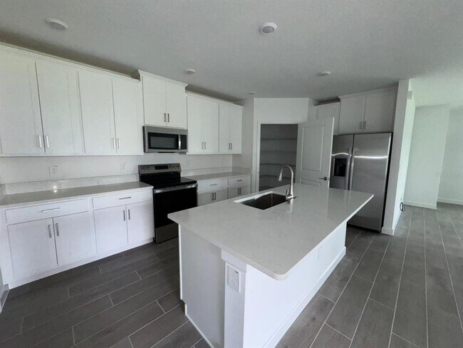 Building Photo - 32040 Griffin Sands Ln