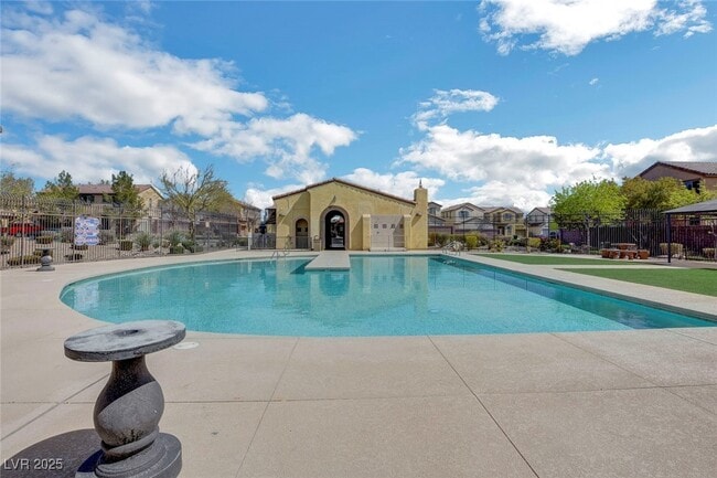 Building Photo - 5337 Brazelton St