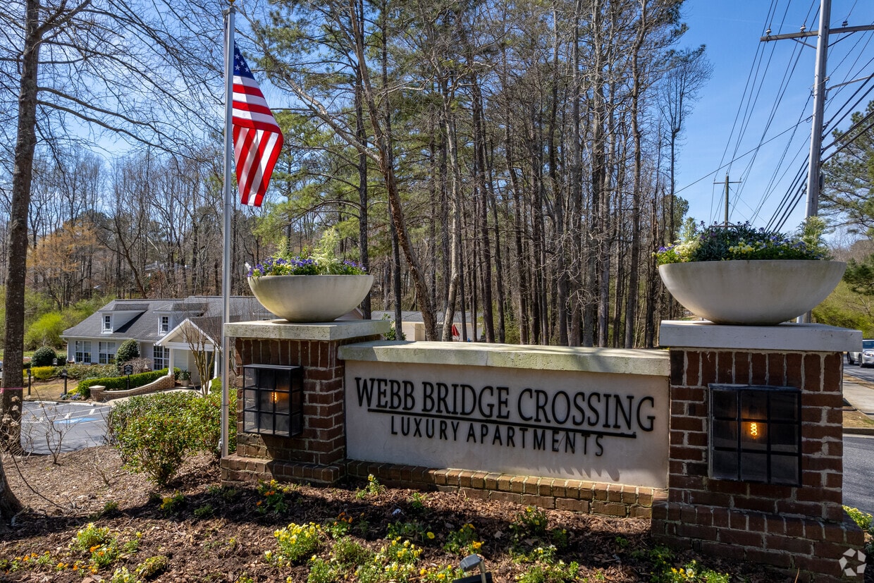 Webb Bridge Crossing 5000 Webb Bridge Ct Alpharetta Ga Apartment Finder