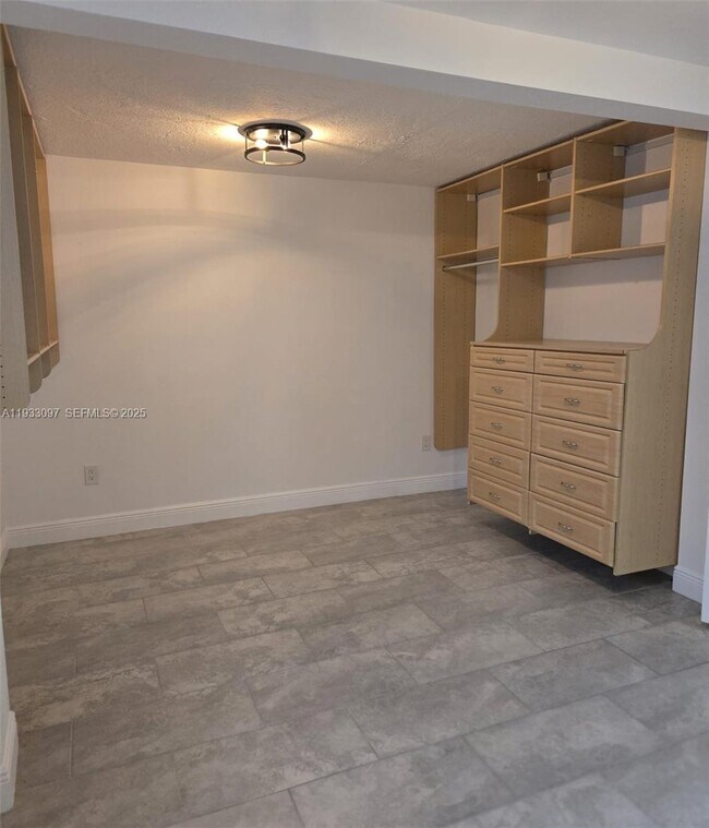 Building Photo - 38 Edmund Rd