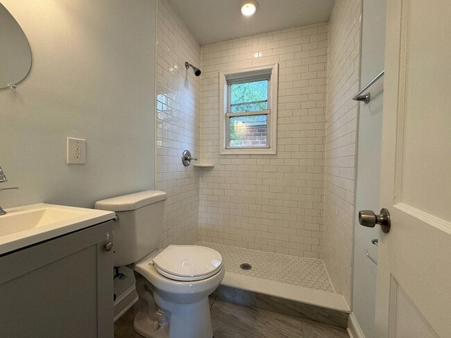 Building Photo - 9405 Rhode Island Ave