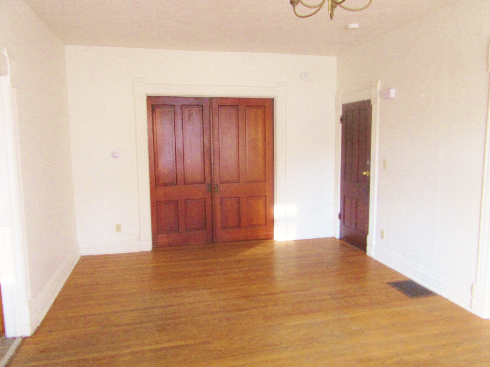 Building Photo - 701 N Randolph St