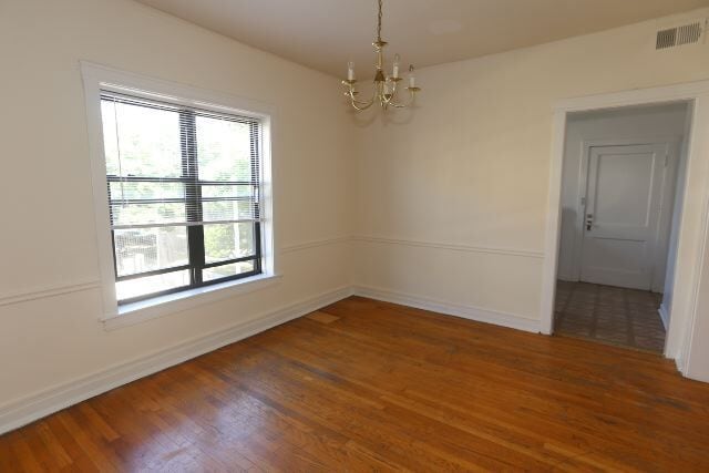 Building Photo - 836 W Waveland