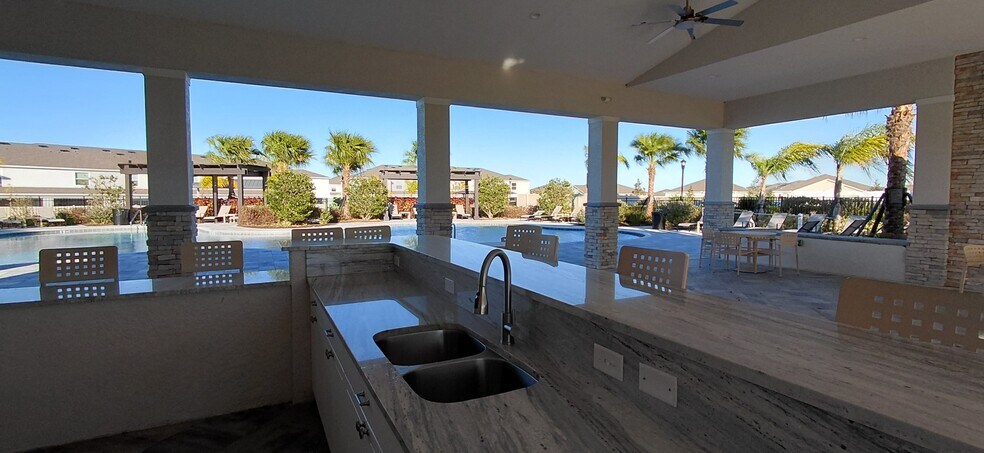 Building Photo - 31268 Paper Birch St