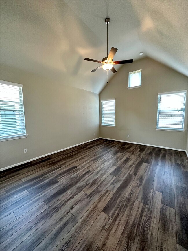 Building Photo - 16215 Northern Cardinal Ln