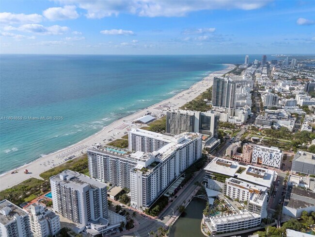 Building Photo - 2301 Collins Ave