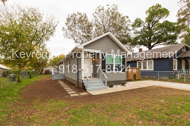 Building Photo - Charming 3-Bedroom Home with Spacious Yard in North Tulsa