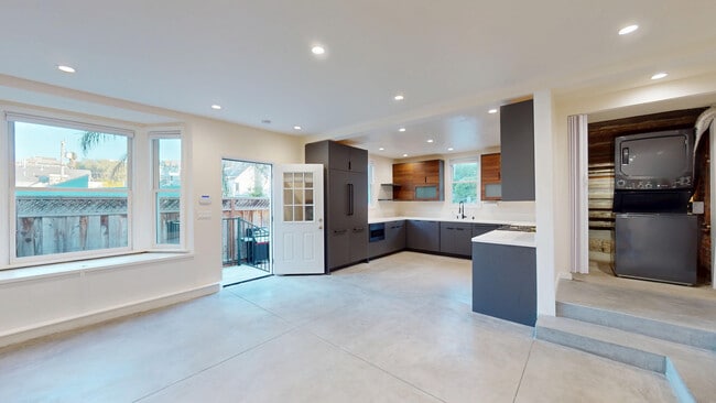 Building Photo - 3922 21st St