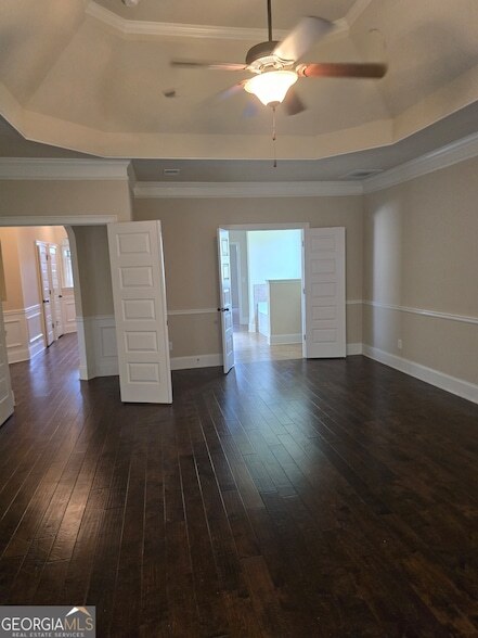 Building Photo - 330 Riverstone Dr