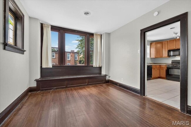 Building Photo - Cute Tower Grove South Home