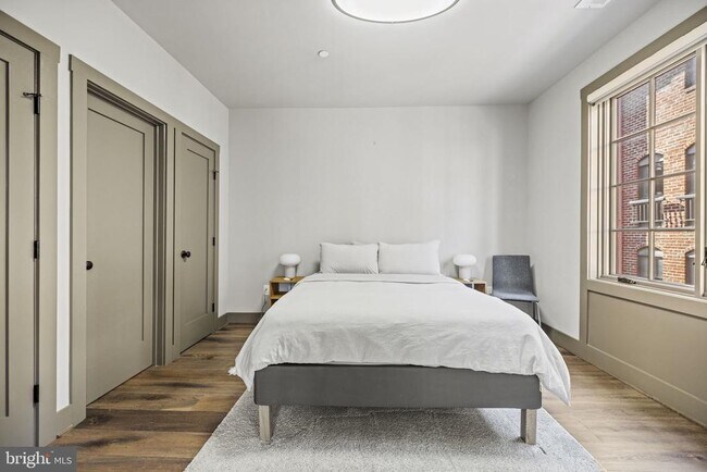 Building Photo - 3220 Grace St NW