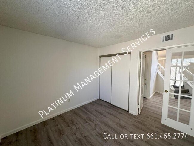 Building Photo - 3063 W Ave J4