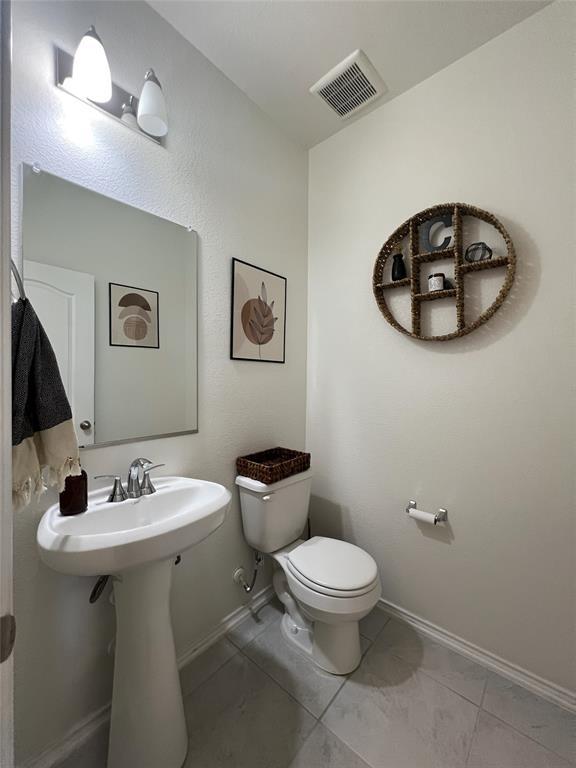 Building Photo - 14313 James Buchanan St