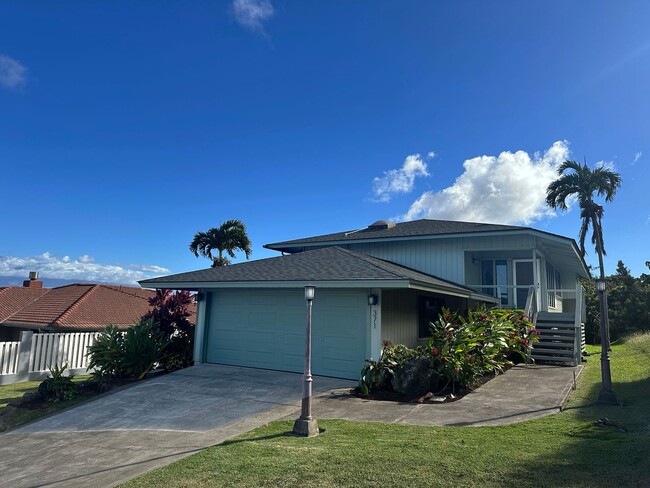 Primary Photo - Partial furnished 3/3 Bedroom in Waikulu H...