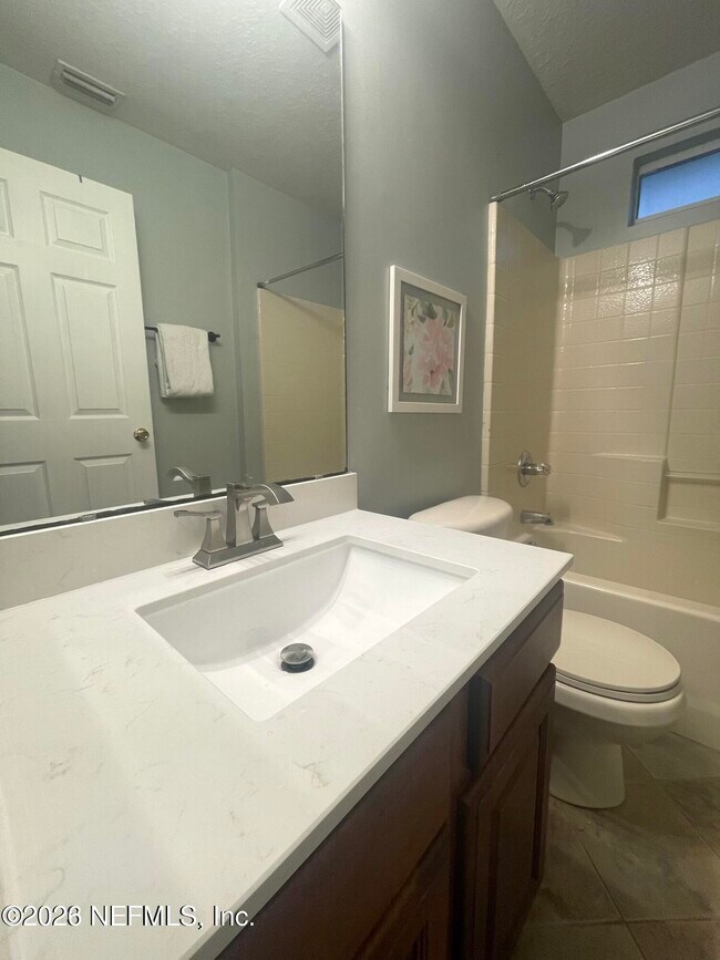 Building Photo - 1200 Stonehedge Trail Ln