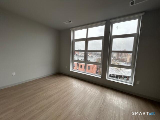 Building Photo - 711 Summer St