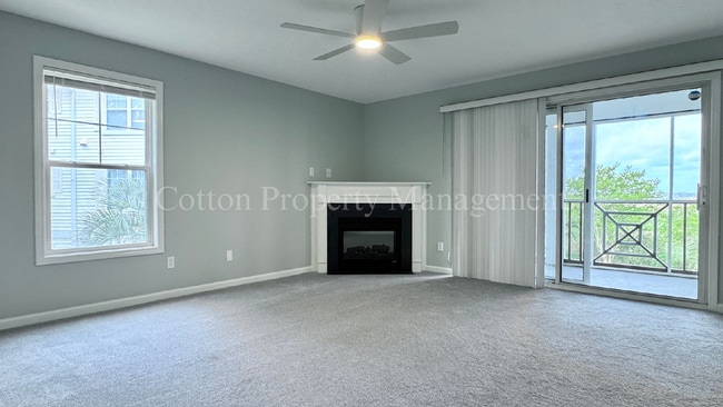 Building Photo - Beautiful 3BR/2BA home in Turtle Cove - $1...