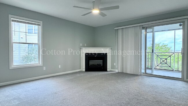Building Photo - LEASING SPECIAL - Ask about our 1 month Re...