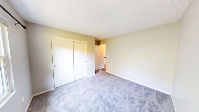 Building Photo - 5709 Nike Dr