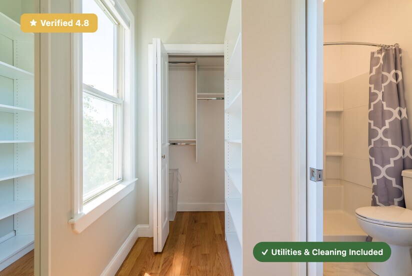 Building Photo - Furnished Bedroom with Private Bath in South Boston