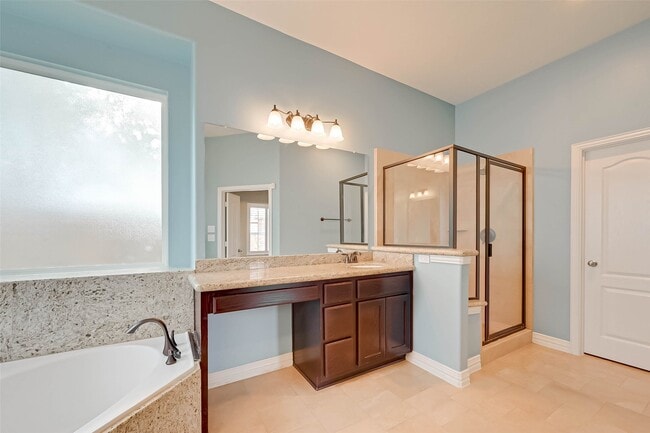 Building Photo - 24922 Florina Ranch Dr