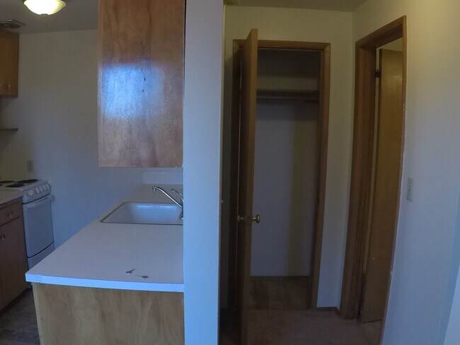 Building Photo - 4215 Linden Ave N