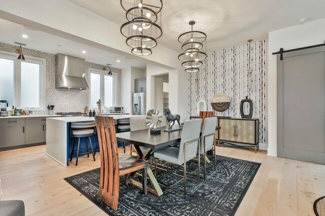 Building Photo - Modern Luxury Estate with Rooftop Deck in Trilith