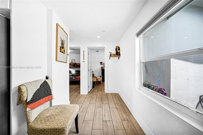 Building Photo - 6501 SW 4th St