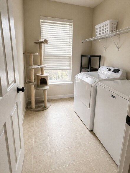 Building Photo - 1206 Anderson St