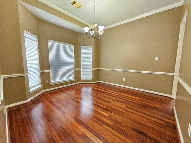 Building Photo - 7714 Chateau Point Ln