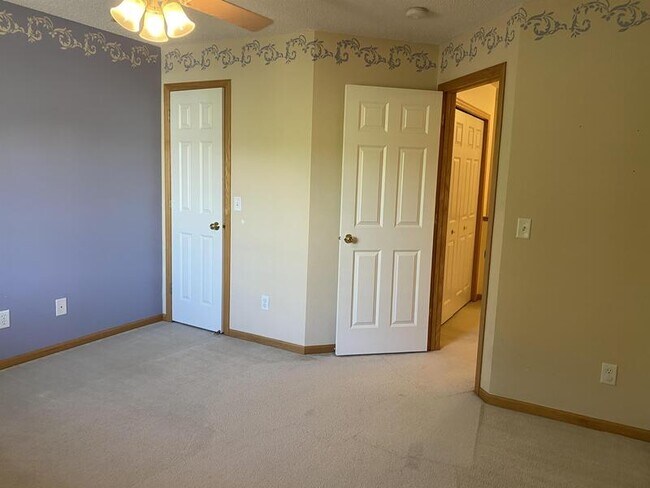 Building Photo - 17966 Vance Cir NW