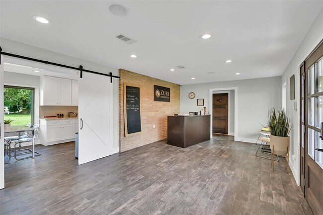 Building Photo - 18010 Mueschke Rd