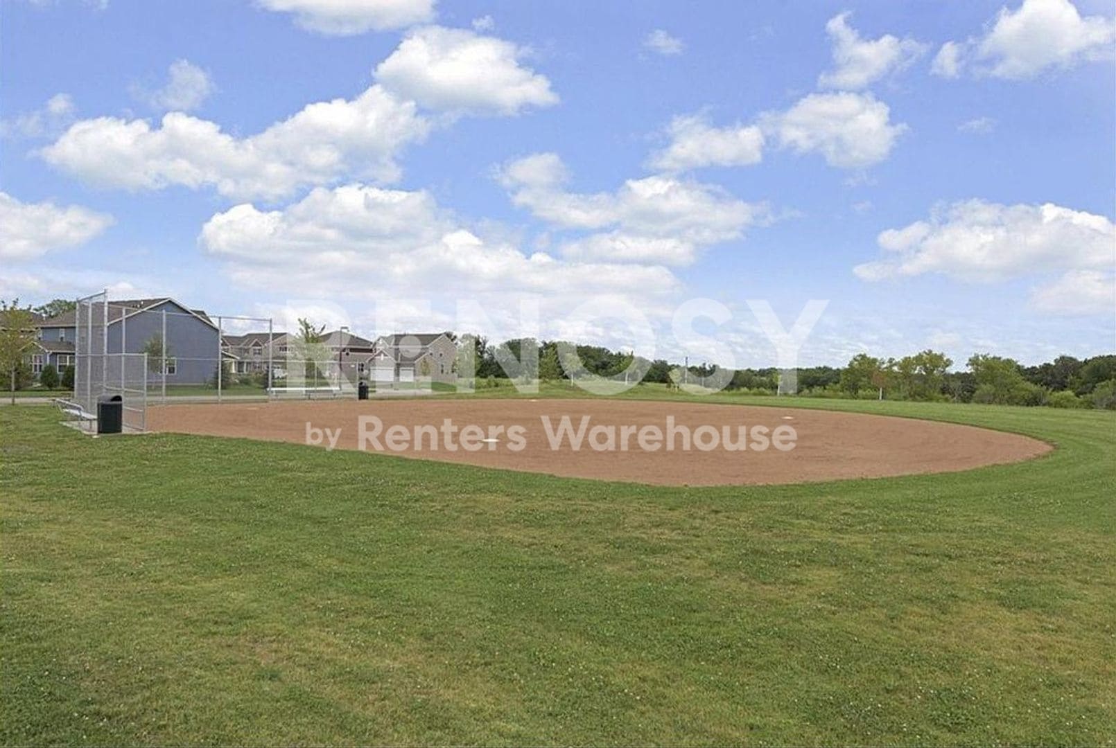 Building Photo - 9580 Madison Dr