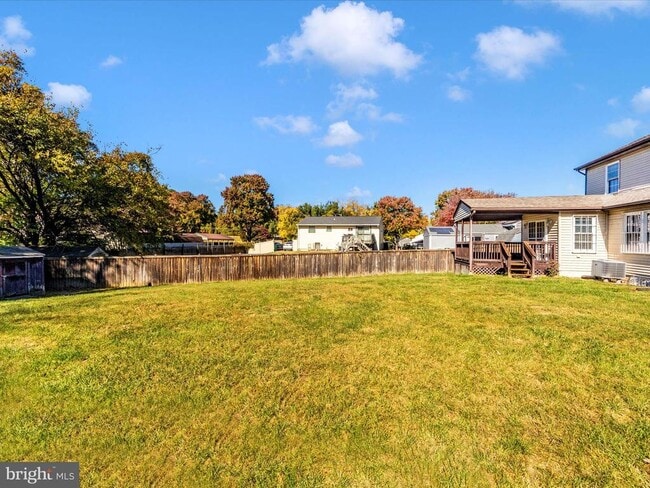 Building Photo - 408 Willow Hill Pl