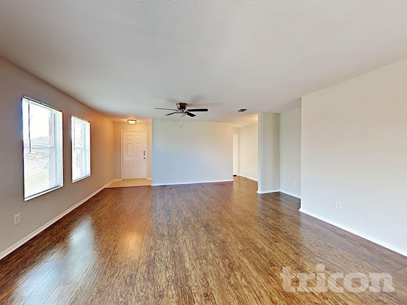 Building Photo - 2513 Thousand Oaks Dr