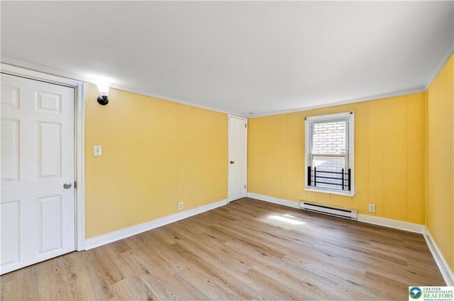 Building Photo - 525 N Ninth St