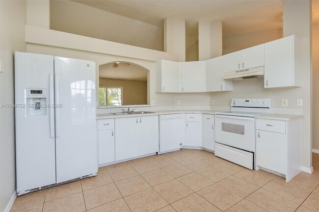 Building Photo - 506 NW Ferris Dr
