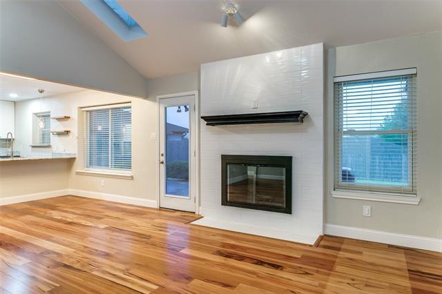 Building Photo - 3019 Panhandle Dr