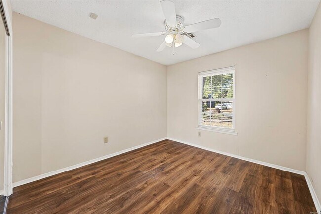 Building Photo - Beautiful 5BR/2BA Home in Montgomery, AL