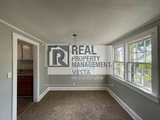 Building Photo - 2677 Napier Ave