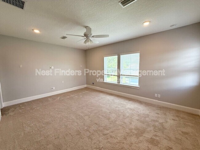Building Photo - 652 Bronson Pkwy