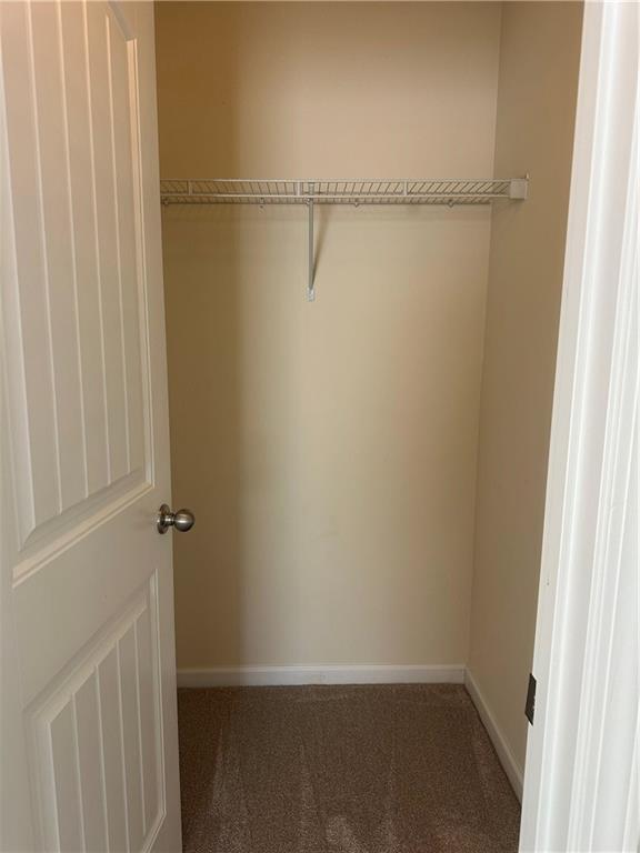 Building Photo - 403 Village View